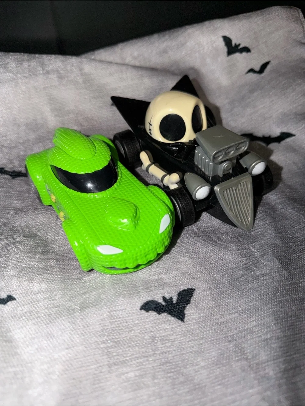Green Crocodile Racer & Skull Hot Rod Toy Car Set - Kids Toys